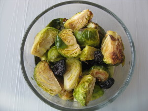 Roasted brussels sprouts with dried cherries 